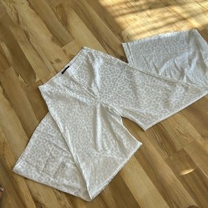 Excellent condition Nasty Gal pants